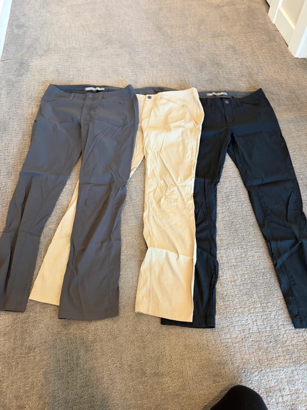 EUC Icebreaker Merino Wool Pants Bundle! Khaki, gray & black! Fits size 29/30